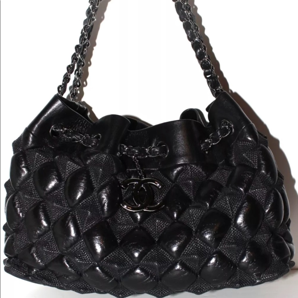 Authentic CHANEL CC Bag Black Lambskin Chain NWT!